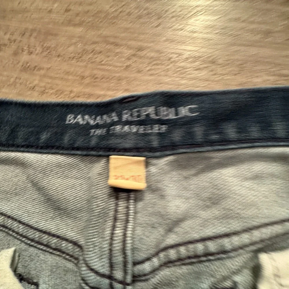 Banana Republic Jeans Mens 32 Blue Denim The Traveler Slim Cotton 32x29 Casual‎